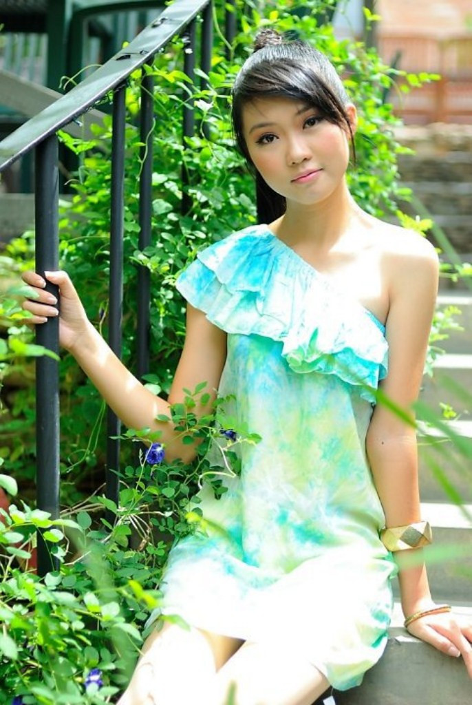 Sở thích của Tường Linh là nghe nhạc, xem phim, K-pop... Sở thích của Tường Linh là nghe nhạc, xem phim, K-pop...