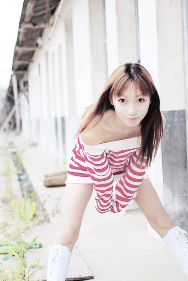 Thi Hàm khẳng định, cô chưa bao giờ hối hận về quyết định dám sống thực với bản thân của mình năm 18 tuổi: "Tôi không bao giờ hối hận, tôi thích con người tôi bây giờ và đã quên con người trước đây của mình, đó giống như là kiếp trước của tôi". Thi Hàm khẳng định, cô chưa bao giờ hối hận về quyết định dám sống thực với bản thân của mình năm 18 tuổi: "Tôi không bao giờ hối hận, tôi thích con người tôi bây giờ và đã quên con người trước đây của mình, đó giống như là kiếp trước của tôi".