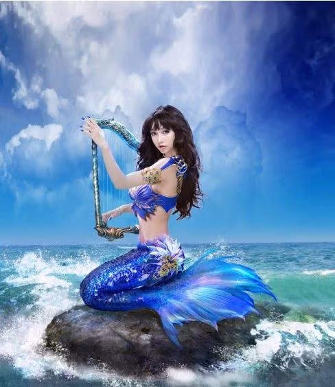 Nhìn những hình ảnh của Lưu Thi Hàm hiện nay không ai nghĩ rằng cô đã từng là một chàng trai.