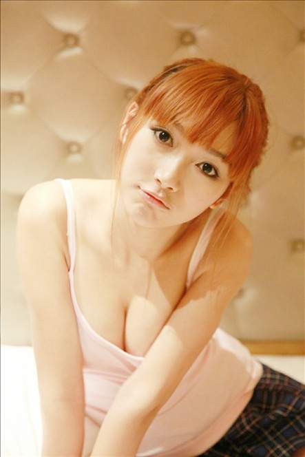 Rất ít người biết rằng cô gái xinh đẹp làm đại sứ cho nhiều game online ở Đài Loan này lại là người chuyển giới. Rất ít người biết rằng cô gái xinh đẹp làm đại sứ cho nhiều game online ở Đài Loan này lại là người chuyển giới.