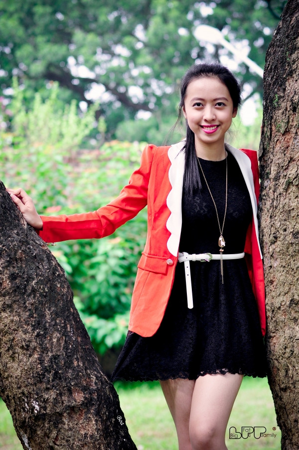 Nguyễn Thị Cẩm Tú Nguyễn Thị Cẩm Tú