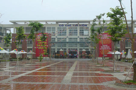 Trường THPT Lương Thế Vinh do PGS Văn Như Cương làm Hiệu trưởng