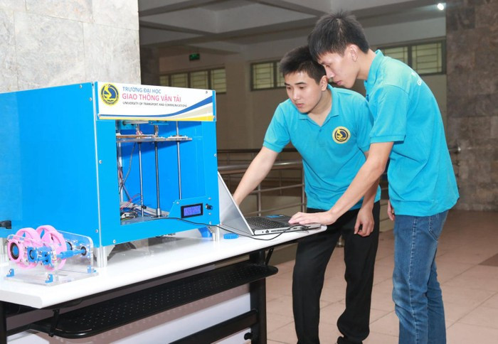 Ảnh minh hoạ: website Trường Đại học Giao thông vận tải Sinh viên trường đại học giao thông vận tải.jpeg