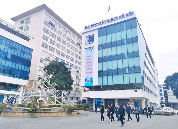 Trường ĐHXD HN.jpg