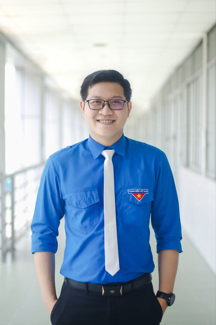Thầy Huỳnh Phú Vinh - Ủy viên Ban Chấp hành Đảng bộ, Bí thư Đoàn Trường Đại học Công nghiệp Thành phố Hồ Chí Minh. (Ảnh: NVCC) Vinh 2.jpg