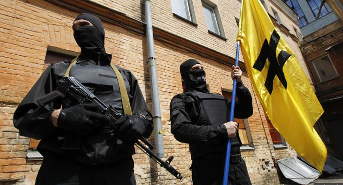 Các thành viên của nhóm dân tộc cực đoan Right Sector. Ảnh RT. Các thành viên của nhóm dân tộc cực đoan Right Sector. Ảnh RT.