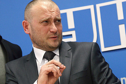 Lãnh đạo Right Sector, Dmitry Yarosh. Lãnh đạo Right Sector, Dmitry Yarosh.