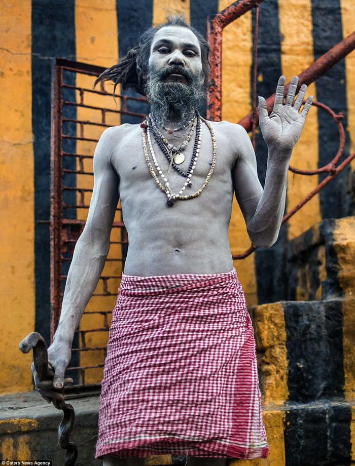 Chân dung một trong số ít các tu sĩ Aghori còn tồn tại.