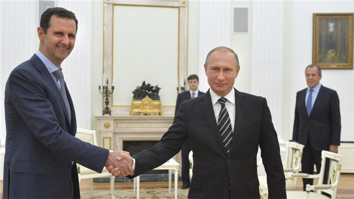 Tổng thống Nga Vladimir Putin tiếp người đồng cấp Syria tại Moscow trong chuyến thăm diễn ra chóng vánh. Ông Assad đã trở về Damascus trong ngày 21/10. Ảnh RT Tổng thống Nga Vladimir Putin tiếp người đồng cấp Syria tại Moscow trong chuyến thăm diễn ra chóng vánh. Ông Assad đã trở về Damascus trong ngày 21/10. Ảnh RT