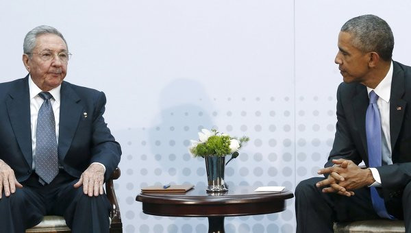 Chủ tịch Cuba Raul Castro và Tổng thống Mỹ Barack Obama. Chủ tịch Cuba Raul Castro và Tổng thống Mỹ Barack Obama.