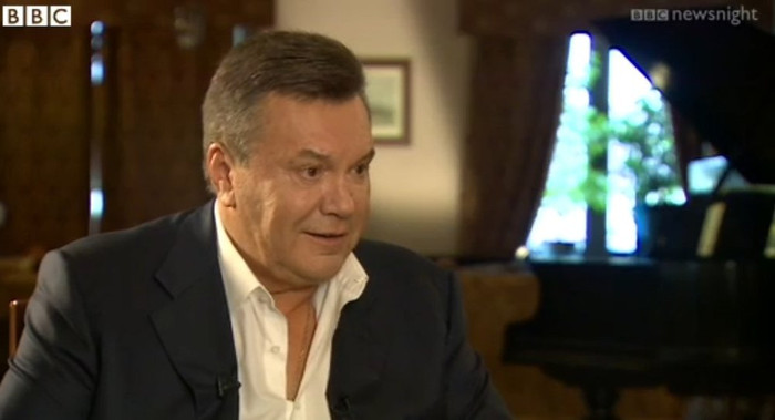Cựu tổng thống bị lật đổ Viktor Yanukovych trong cuộc phỏng vấn với BBC. Cựu tổng thống bị lật đổ Viktor Yanukovych trong cuộc phỏng vấn với BBC.