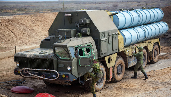 Hệ thống phòng không S-300.