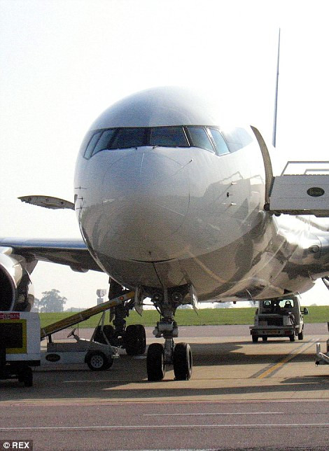 Chiếc chuyên cơ này trị giá ước tính khoảng 80 triệu USD.