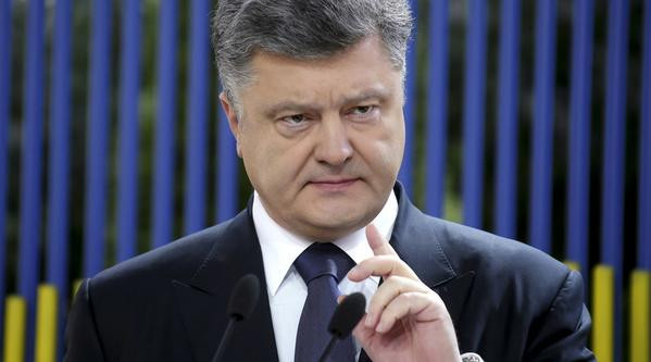 Tổng thống Ukraine Petro Poroshenko. Ảnh RT. Tổng thống Ukraine Petro Poroshenko. Ảnh RT.