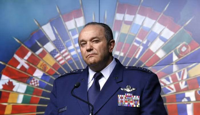 Tư lệnh NATO tại châu Âu, tướng Philip Breedlove. Ảnh Japan Times.