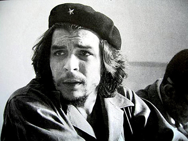 Che Guevara, nhà lãnh đạo quân du kích và phong trào cách mạng Cuba, biểu tượng cho sự nổi dậy ở khắp mọi nơi trên thế giới. Che Guevara, nhà lãnh đạo quân du kích và phong trào cách mạng Cuba, biểu tượng cho sự nổi dậy ở khắp mọi nơi trên thế giới.