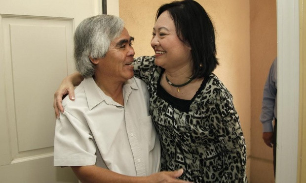 Nick Út và Kim Phúc, người đang sống tại Toronto (Canada) trong cuộc hội ngộ năm 2012. Nick Út và Kim Phúc, người đang sống tại Toronto (Canada) trong cuộc hội ngộ năm 2012.