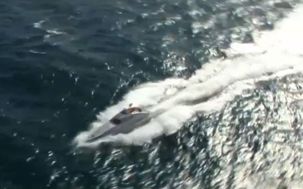 Hình ảnh tàu siêu tốc mới của Triều Tiên do vệ tinh của Hàn Quốc thu thập được.