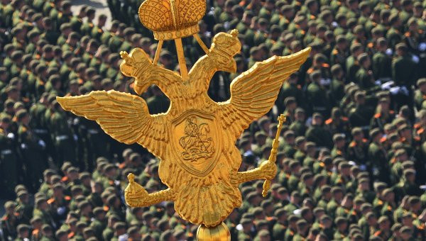 Các đội hình tham gia diễu binh tiến vào Quảng trường Đỏ. Các đội hình tham gia diễu binh tiến vào Quảng trường Đỏ.