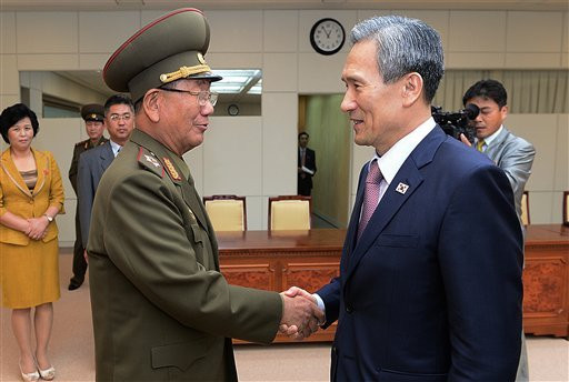 Liệu có phải chỉ cần dựa vào loa tuyên truyền là có thể ép được Triều Tiên ngồi vào bàn đàm phán và thỏa hiệp? Ảnh Yonhap Liệu có phải chỉ cần dựa vào loa tuyên truyền là có thể ép được Triều Tiên ngồi vào bàn đàm phán và thỏa hiệp? Ảnh Yonhap