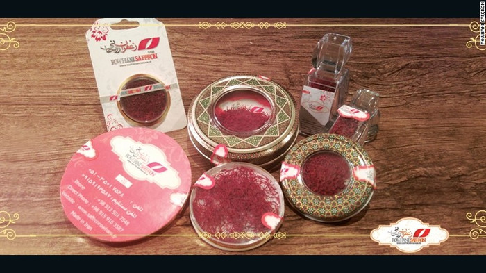 Ảnh: Quy trình chế biến gia vị đắt nhất thế giới ảnh 1 Ảnh: Quy trình chế biến gia vị đắt nhất thế giới ảnh 1