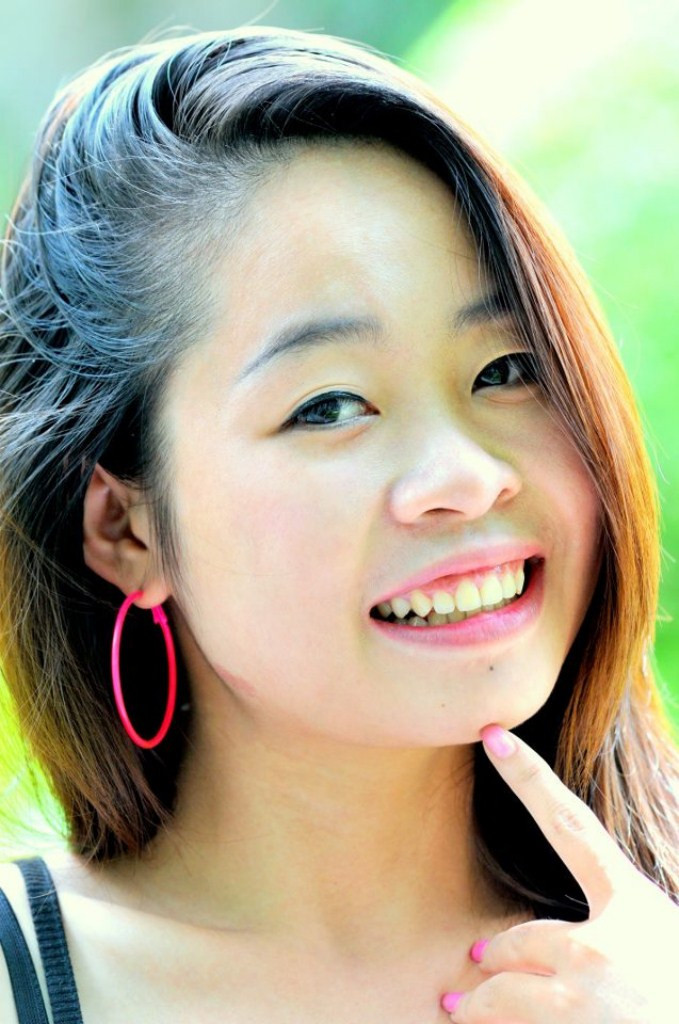 Huyền từng tốt nghiệp khóa học: Người dẫn chương trình tại nhà văn hóa thanh niên TP Hồ Chí Minh (K46) kết quả: xuất sắc. Huyền từng tốt nghiệp khóa học: Người dẫn chương trình tại nhà văn hóa thanh niên TP Hồ Chí Minh (K46) kết quả: xuất sắc.