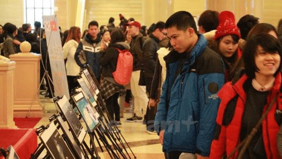 Hoạt động nhiếp ảnh không được phép chống lại nhà nước. ảnh minh họa: TTXVN.