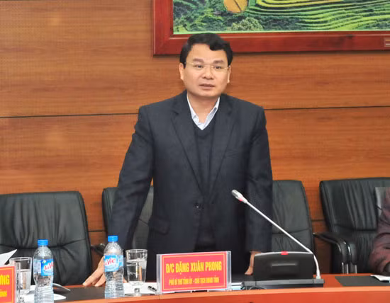 Ông Đặng Xuân Phong giữ chức Chủ tịch UBND tỉnh Lào Cai. ảnh: báo Lào cai. Ông Đặng Xuân Phong giữ chức Chủ tịch UBND tỉnh Lào Cai. ảnh: báo Lào cai.