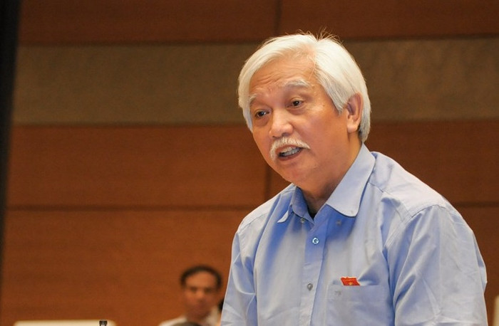 Đại biểu Quốc hội Dương Trung Quốc đề nghị Quốc hội nâng cao năng lực giám sát đối với hoạt động hành pháp. ảnh: Trung tâm thông tin Quốc hội. Đại biểu Quốc hội Dương Trung Quốc đề nghị Quốc hội nâng cao năng lực giám sát đối với hoạt động hành pháp. ảnh: Trung tâm thông tin Quốc hội.