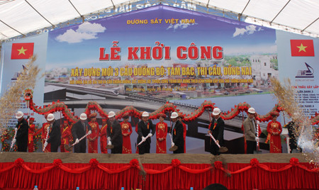 Đồng Nai, Tam Bạc, Thị Cầu là những công trình quan trọng liên quan trực tiếp tới hệ thống đường sắt. ảnh: báo giao thông. Đồng Nai, Tam Bạc, Thị Cầu là những công trình quan trọng liên quan trực tiếp tới hệ thống đường sắt. ảnh: báo giao thông.