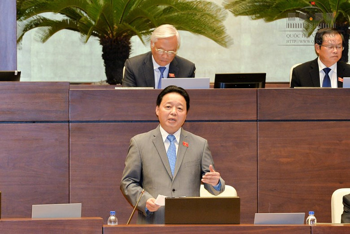 Bộ trưởng Bộ Tài nguyên và Môi trường - ông Trần Hồng Hà tại phiên chất vấn chiều 15/11. ảnh: Trung tâm thông tin Quốc hội. Bộ trưởng Bộ Tài nguyên và Môi trường - ông Trần Hồng Hà tại phiên chất vấn chiều 15/11. ảnh: Trung tâm thông tin Quốc hội.