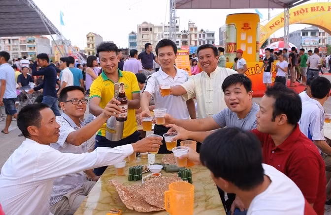 Người dân Tuyên Quang yêu thích các sản phẩm Bia Hà Nội.