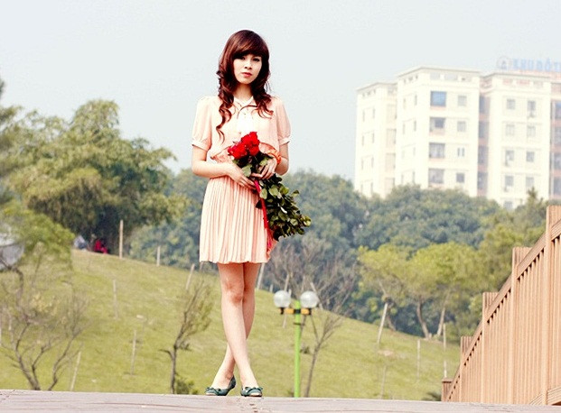 Mai Thị Lan Anh. Sinh ngày: 25/12/1993. Lớp: Địa chất A K57. Chiều cao: 1.67m. Cân nặng: 48kg. Số đo 3 vòng: 83-64-88 >>Những hotgirl xinh đẹp làm điên đảo cư dân mạng Những nữ sinh đẹp mê hồn giữa đầm sen >>Phát sốt vì vẻ đẹp baby của cô giáo tương lai >>So độ siêu kute của những nữ sinh đình đám nhất Thủ đô >>Phát sốt vì 4 nữ giáo viên xinh đẹp >>Cư dân mạng "điên đảo" vì nhan sắc nữ sinh Trương Tân Uyển >>Hoa khôi ĐH Thương Mại 2012 duyên dáng áo dài Mai Thị Lan Anh. Sinh ngày: 25/12/1993. Lớp: Địa chất A K57. Chiều cao: 1.67m. Cân nặng: 48kg. Số đo 3 vòng: 83-64-88 >>Những hotgirl xinh đẹp làm điên đảo cư dân mạng Những nữ sinh đẹp mê hồn giữa đầm sen >>Phát sốt vì vẻ đẹp baby của cô giáo tương lai >>So độ siêu kute của những nữ sinh đình đám nhất Thủ đô >>Phát sốt vì 4 nữ giáo viên xinh đẹp >>Cư dân mạng "điên đảo" vì nhan sắc nữ sinh Trương Tân Uyển >>Hoa khôi ĐH Thương Mại 2012 duyên dáng áo dài