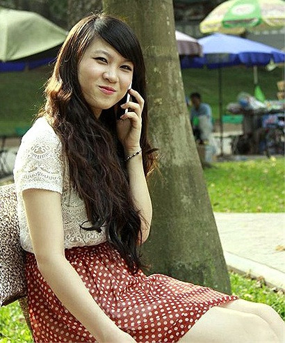 Thí sinh Nguyễn Hồng Vân đầy trẻ trung. >>Những hotgirl xinh đẹp làm điên đảo cư dân mạng Những nữ sinh đẹp mê hồn giữa đầm sen >>Phát sốt vì vẻ đẹp baby của cô giáo tương lai >>So độ siêu kute của những nữ sinh đình đám nhất Thủ đô >>Phát sốt vì 4 nữ giáo viên xinh đẹp >>Cư dân mạng "điên đảo" vì nhan sắc nữ sinh Trương Tân Uyển >>Hoa khôi ĐH Thương Mại 2012 duyên dáng áo dài Thí sinh Nguyễn Hồng Vân đầy trẻ trung. >>Những hotgirl xinh đẹp làm điên đảo cư dân mạng Những nữ sinh đẹp mê hồn giữa đầm sen >>Phát sốt vì vẻ đẹp baby của cô giáo tương lai >>So độ siêu kute của những nữ sinh đình đám nhất Thủ đô >>Phát sốt vì 4 nữ giáo viên xinh đẹp >>Cư dân mạng "điên đảo" vì nhan sắc nữ sinh Trương Tân Uyển >>Hoa khôi ĐH Thương Mại 2012 duyên dáng áo dài