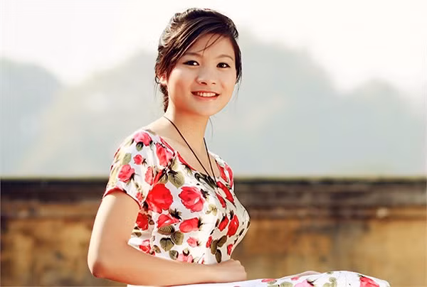 Bùi Thu Huyền >>Những hotgirl xinh đẹp làm "điên đảo" cư dân mạng (P8) >>Midu, Hà Min, Linh Hàn đọ dáng "nóng bỏng" >>Ngắm vẻ đẹp kiêu sa của Á hậu Hoàng Anh >>Những nữ sinh đẹp hơn cả búp bê Babie >>PHÁT SỐT VÌ NỮ THẠC SĨ ĐẸP NHẤT TRUNG QUỐC AI ĐẸP HƠN HOTGIRL KIM PHƯỢNG? >>Những nữ sinh diện áo dài đẹp hơn vẻ đẹp xuân thì của Mai Phương Thúy (P36) >>Phát sốt vì nữ sinh Trung Quốc đẹp như siêu mẫu
