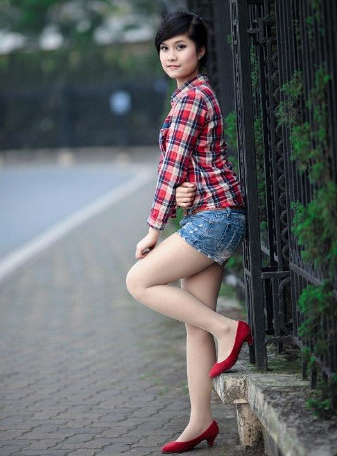 Những hotgirl xinh đẹp làm "điên đảo" cư dân mạng (P3) >>Những nữ sinh đẹp hơn cả búp bê Babie >>PHÁT SỐT VÌ NỮ THẠC SĨ ĐẸP NHẤT TRUNG QUỐC AI ĐẸP HƠN HOTGIRL KIM PHƯỢNG? >>Những nữ sinh diện áo dài đẹp hơn vẻ đẹp xuân thì của Mai Phương Thúy (P36) >>Phát sốt vì nữ sinh Trung Quốc đẹp như siêu mẫu