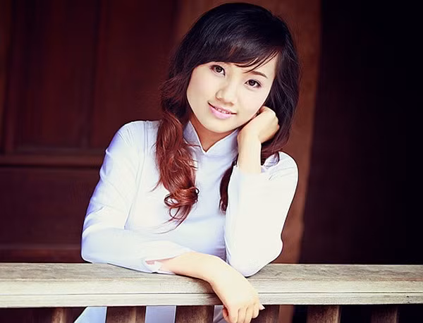 Bùi Thị Minh Hải >>Những hotgirl xinh đẹp làm "điên đảo" cư dân mạng (P8) >>Midu, Hà Min, Linh Hàn đọ dáng "nóng bỏng" >>Ngắm vẻ đẹp kiêu sa của Á hậu Hoàng Anh >>Những nữ sinh đẹp hơn cả búp bê Babie >>PHÁT SỐT VÌ NỮ THẠC SĨ ĐẸP NHẤT TRUNG QUỐC AI ĐẸP HƠN HOTGIRL KIM PHƯỢNG? >>Những nữ sinh diện áo dài đẹp hơn vẻ đẹp xuân thì của Mai Phương Thúy (P36) >>Phát sốt vì nữ sinh Trung Quốc đẹp như siêu mẫu