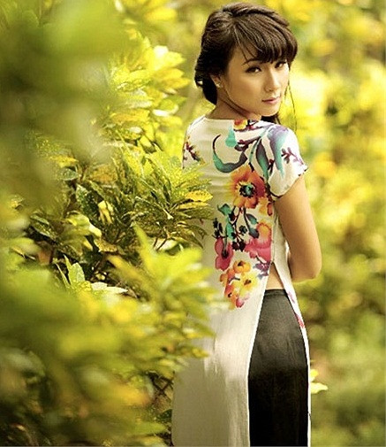 Phạm Thúy Nga (SBD 139) đến từ Hưng Yên, hiện đang học trường Kinh tế Kỹ thuật Hà Nội. >>Những nữ sinh đẹp hơn cả búp bê Babie >>PHÁT SỐT VÌ NỮ THẠC SĨ ĐẸP NHẤT TRUNG QUỐC AI ĐẸP HƠN HOTGIRL KIM PHƯỢNG? >>Những nữ sinh diện áo dài đẹp hơn vẻ đẹp xuân thì của Mai Phương Thúy (P36) <<HOTGIRL HỌC V IỆN BÁO CHÍ ĐẸP RẠNG NGỜI TRONG SẮC THU >>Phát sốt vì nữ sinh Trung Quốc đẹp như siêu mẫu >>KINH DỊ LỄ HỘI HÓA TRANG CỦA SINH VIÊN Phạm Thúy Nga (SBD 139) đến từ Hưng Yên, hiện đang học trường Kinh tế Kỹ thuật Hà Nội. >>Những nữ sinh đẹp hơn cả búp bê Babie >>PHÁT SỐT VÌ NỮ THẠC SĨ ĐẸP NHẤT TRUNG QUỐC AI ĐẸP HƠN HOTGIRL KIM PHƯỢNG? >>Những nữ sinh diện áo dài đẹp hơn vẻ đẹp xuân thì của Mai Phương Thúy (P36) <<HOTGIRL HỌC V IỆN BÁO CHÍ ĐẸP RẠNG NGỜI TRONG SẮC THU >>Phát sốt vì nữ sinh Trung Quốc đẹp như siêu mẫu >>KINH DỊ LỄ HỘI HÓA TRANG CỦA SINH VIÊN