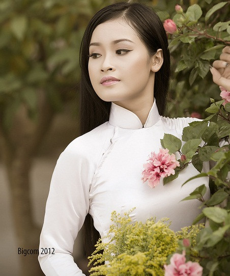 Nguyễn Thị Thùy Dương (SBD 62) đến từ Bắc Ninh, là sinh viên Cao Đẳng Thống kê Bắc Ninh. Thùy Dương từng đoạt giải Người đẹp áo dài tại cuộc thi Người đẹp Kinh Bắc 2012. >>Những nữ sinh đẹp hơn cả búp bê Babie >>PHÁT SỐT VÌ NỮ THẠC SĨ ĐẸP NHẤT TRUNG QUỐC AI ĐẸP HƠN HOTGIRL KIM PHƯỢNG? >>Những nữ sinh diện áo dài đẹp hơn vẻ đẹp xuân thì của Mai Phương Thúy (P36) <<HOTGIRL HỌC V IỆN BÁO CHÍ ĐẸP RẠNG NGỜI TRONG SẮC THU >>Phát sốt vì nữ sinh Trung Quốc đẹp như siêu mẫu >>KINH DỊ LỄ HỘI HÓA TRANG CỦA SINH VIÊN Nguyễn Thị Thùy Dương (SBD 62) đến từ Bắc Ninh, là sinh viên Cao Đẳng Thống kê Bắc Ninh. Thùy Dương từng đoạt giải Người đẹp áo dài tại cuộc thi Người đẹp Kinh Bắc 2012. >>Những nữ sinh đẹp hơn cả búp bê Babie >>PHÁT SỐT VÌ NỮ THẠC SĨ ĐẸP NHẤT TRUNG QUỐC AI ĐẸP HƠN HOTGIRL KIM PHƯỢNG? >>Những nữ sinh diện áo dài đẹp hơn vẻ đẹp xuân thì của Mai Phương Thúy (P36) <<HOTGIRL HỌC V IỆN BÁO CHÍ ĐẸP RẠNG NGỜI TRONG SẮC THU >>Phát sốt vì nữ sinh Trung Quốc đẹp như siêu mẫu >>KINH DỊ LỄ HỘI HÓA TRANG CỦA SINH VIÊN