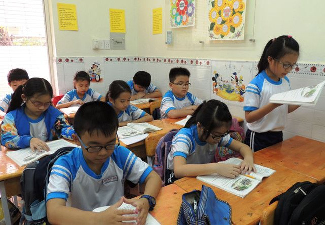 Việc dạy thêm trong các trường học vẫn còn diễn ra (Ảnh nguồn Internet). Việc dạy thêm trong các trường học vẫn còn diễn ra (Ảnh nguồn Internet).