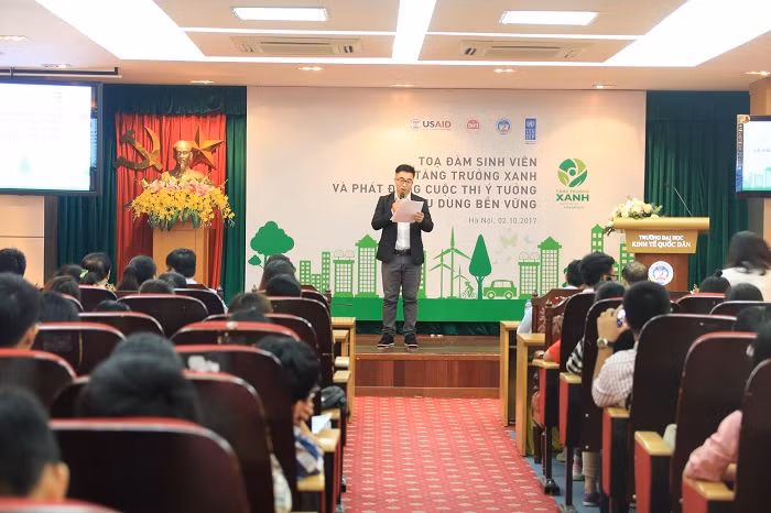 Hình ảnh của buổi tọa đàm "Hành trình xanh".