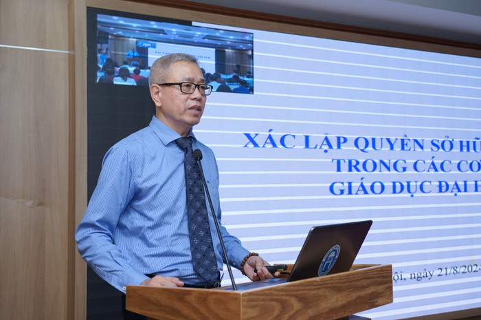 Tiến sĩ Lê Ngọc Lâm chia sẻ trong hội thảo TS. Lê Ngọc Lâm - Báo cáo viên .JPG