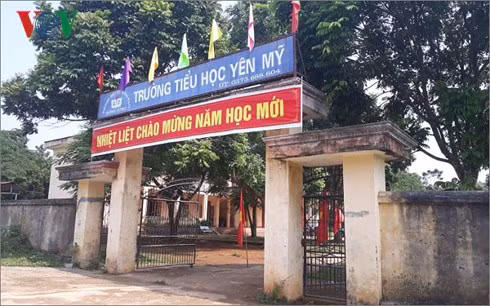 Những chuyện rơi nước mắt ở các trường sắp lên chuẩn ảnh 2