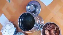 Bữa ăn trưa của học sinh Trường Mầm Non Phú Mỹ thị xã Phú Mỹ tỉnh Bà Rịa Vũng Tàu (Ảnh: chụp màn hình từ clip). Bữa ăn trưa của học sinh Trường Mầm Non Phú Mỹ thị xã Phú Mỹ tỉnh Bà Rịa Vũng Tàu (Ảnh: chụp màn hình từ clip).