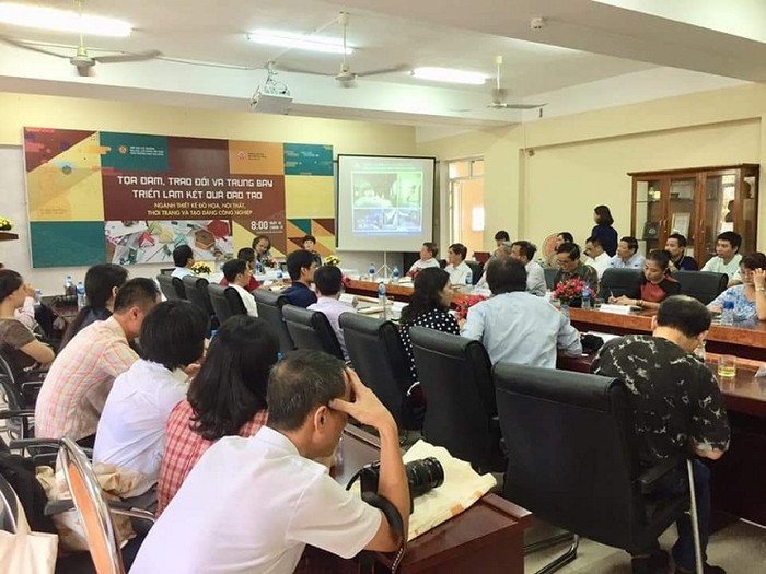 Toàn cảnh buổi tọa đàm. Toàn cảnh buổi tọa đàm.