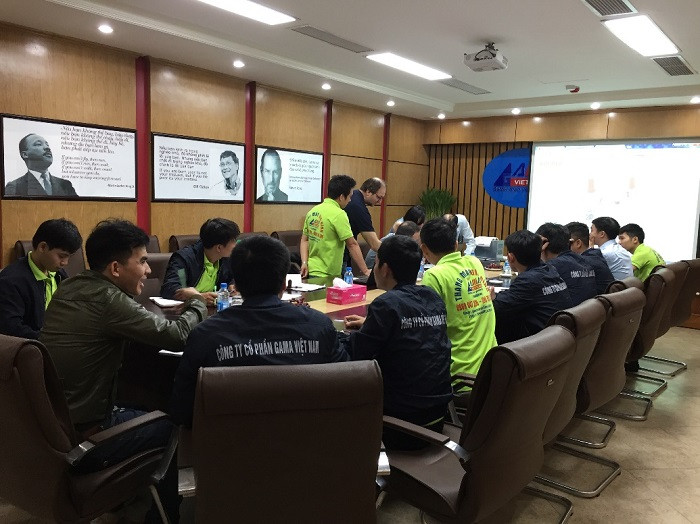 Nhân viên kỹ thuật Gama Việt Nam được đào tạo kiến thức từ các chuyên gia đến từ nước Ý. Nhân viên kỹ thuật Gama Việt Nam được đào tạo kiến thức từ các chuyên gia đến từ nước Ý.