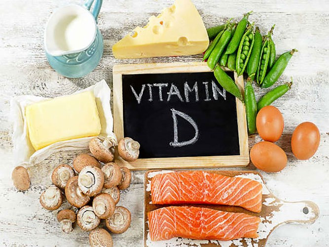 Các loại thực phẩm giàu vitamin D (Ảnh minh họa: Theo Boldsky). Các loại thực phẩm giàu vitamin D (Ảnh minh họa: Theo Boldsky).