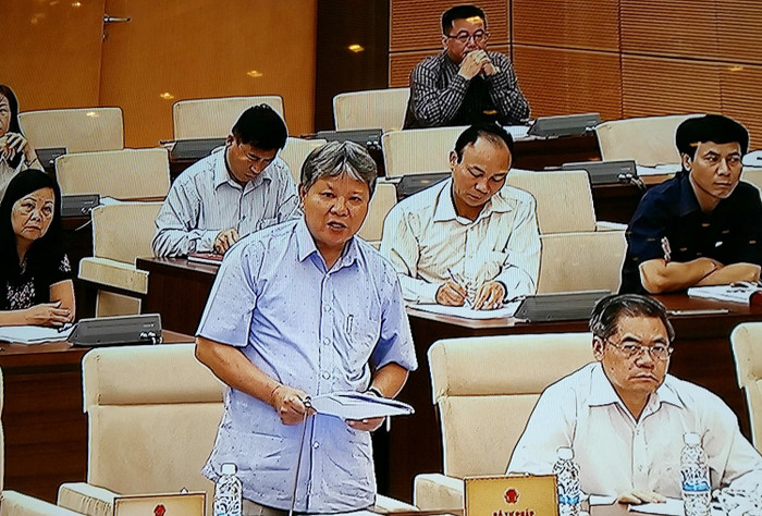 Bộ trưởng Hà Hùng Cường cho rằng, nên giữ hình phạt tử hình với tội nhận hối lộ. ảnh: Ngọc Quang. Bộ trưởng Hà Hùng Cường cho rằng, nên giữ hình phạt tử hình với tội nhận hối lộ. ảnh: Ngọc Quang.