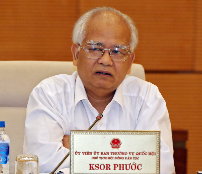 Quân nhân phục vụ trên tàu ngầm, xe tăng không quá 40 tuổi ảnh 2 Quân nhân phục vụ trên tàu ngầm, xe tăng không quá 40 tuổi ảnh 2