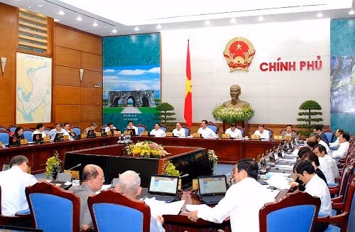 Chính phủ cho biết, nợ công và nợ xấu đều trong ngưỡng an toàn. Ảnh: VGP.